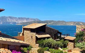 San Teodoro Punta Est Ampio Trilocale Vista Mare